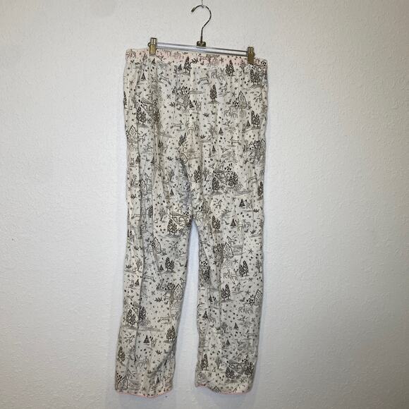 Victoria’s Secret Winter Animal Scene Fantasy Pajama Set EUC Sz M 2 Piece - Picture 8 of 16